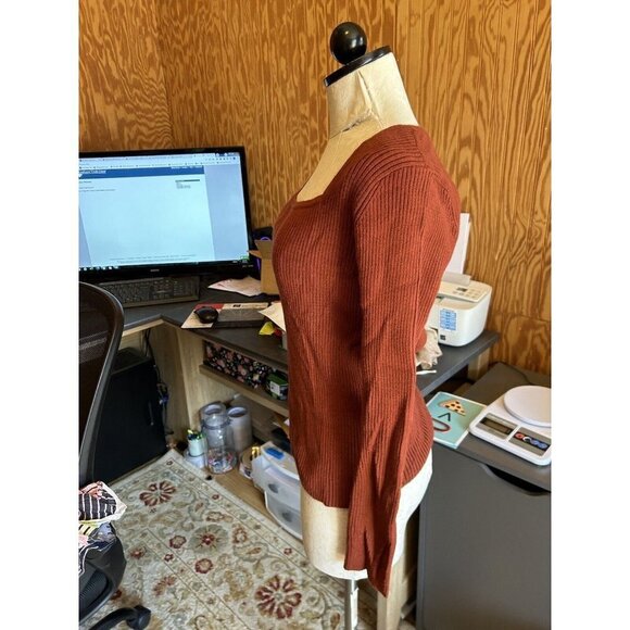 Nine West Women's Size L Cherry Merlot Sqaure Neckline Long Sleeve Sweater NWT - Picture 3 of 11